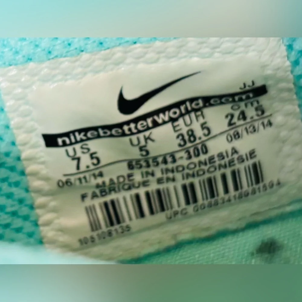 Nike women’s Running Sneakers